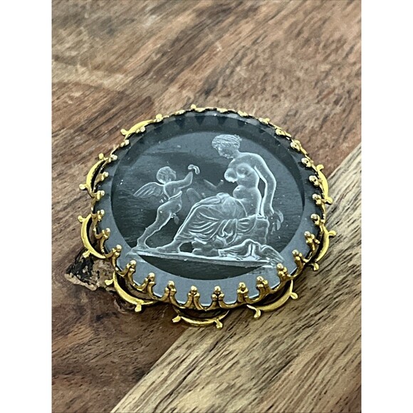 Vtg Reverse Carved Intaglio Glass Victorian Pendant Brooch Nude Woman And Angel - Picture 1 of 3